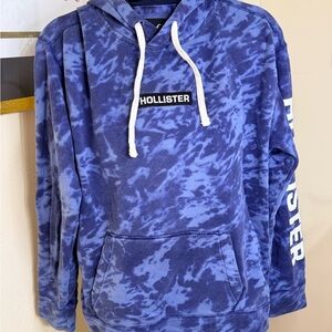 Hollister Men's Blue Patterned Hoodie